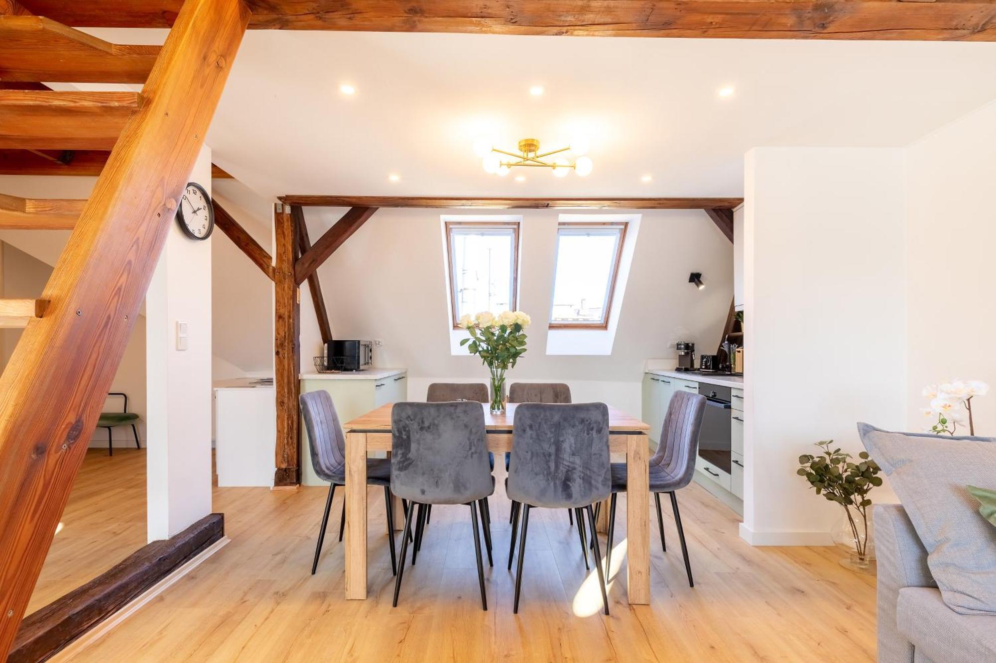 Apartment With Entresol Old Town Krakau Buitenkant foto